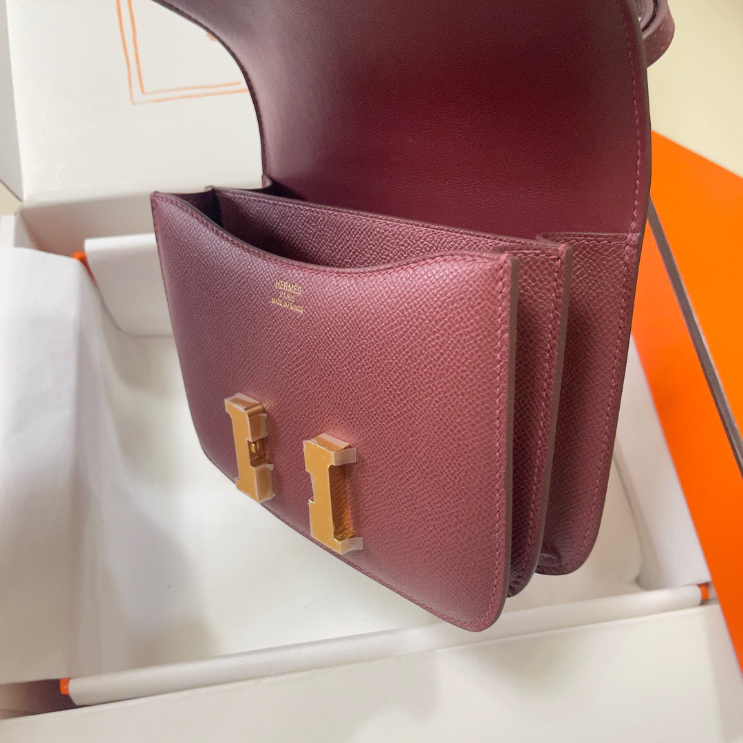 Hermes Constance 18 Mini Shoulder Bag In Bordeaux Epsom Leather